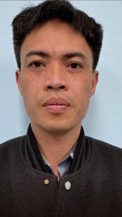 Đánh nam shipper chấn động não, tài xế ô tô Lexus bị khởi tố