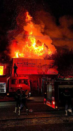 Xưởng tranh thêu Đà Lạt XQ cháy lớn trong đêm