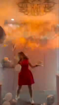 Cô gái bị bỏng nặng do bóng bay sinh nhật bén lửa, phát nổ