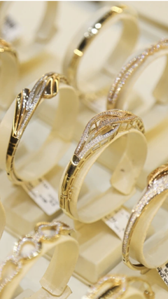 Giá vàng ngày 4/3: Vàng miếng quay lại đà tăng