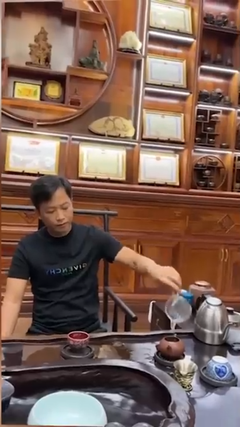 Hé lộ thú vui 'lạ' của chồng Mailisa trước khi bị bắt