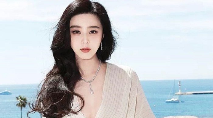 Sau ồn ào Phạm Băng Băng, Trung Quốc cấm show nước ngoài lên sóng giờ vàng?