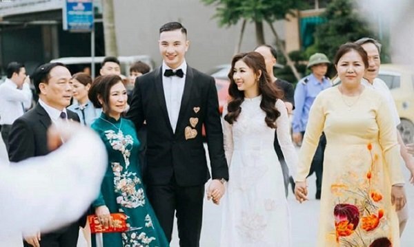 Nhan sắc con gái 'bầu Đệ' CLB Thanh Hóa vừa kết hôn với Nam vương Toàn cầu 2015