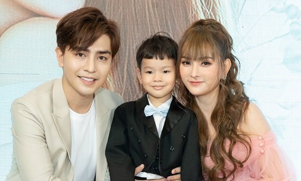 Thu Thủy: 'Bạn trai giận mỗi lần tôi nói sau này mình già đi, anh không ở bên tôi nữa'