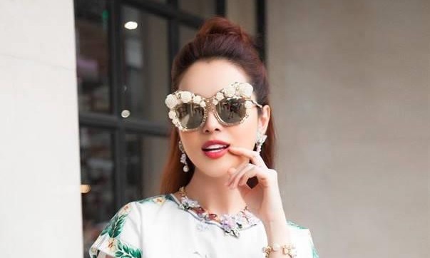 Hoa hậu Jennifer Phạm mang thai lần 4