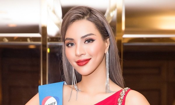 Siêu mẫu Khả Trang khoe nhan sắc cuốn hút, trở thành đại sứ liên hoan phim quốc tế