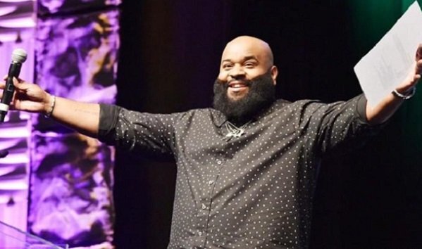 Nhạc sĩ 'Telephone' gặp tai nạn, qua đời ở tuổi 41