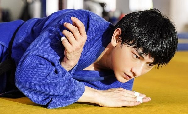 Isaac từng muốn bỏ vai em trai Kiều Minh Tuấn vì điều này