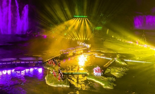 ‘Chuyện tình Bản Giốc’ – khi huyền thoại Cao Bằng được tái hiện bằng âm thanh và ánh sáng