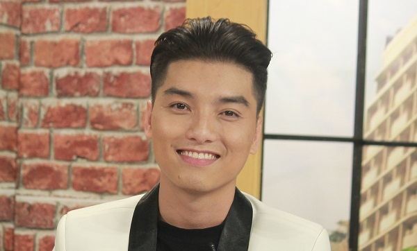 Vợ bị cư dân mạng công kích sau khi sinh con, Ngọc Trai phản ứng ra sao?