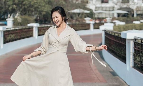 Sau ồn ào clip nóng, Thu Quỳnh ‘Về nhà đi con’ tái xuất rạng rỡ