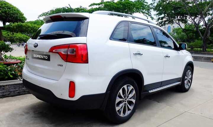 Kia Sorento: SUV giá hấp dẫn 868 triệu đồng