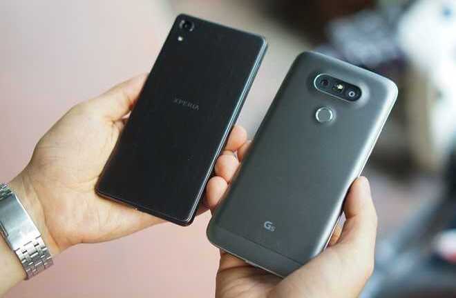 Smartphone giảm giá hàng loạt đón 'tháng cô hồn'