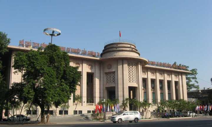 Hàng loạt khách hàng mất tiền, Ngân hàng Nhà nước mới chính thức lên tiếng