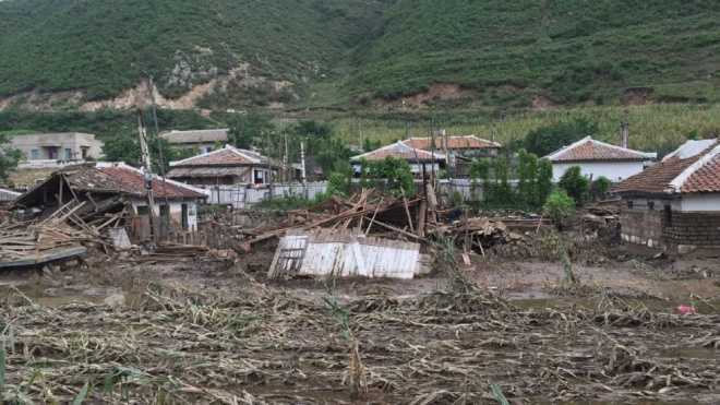 Giật mình hình ảnh Triều Tiên hoang tàn trong trận lũ lụt khủng khiếp