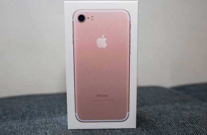 Soi iPhone 7 đầu tiên về Việt Nam