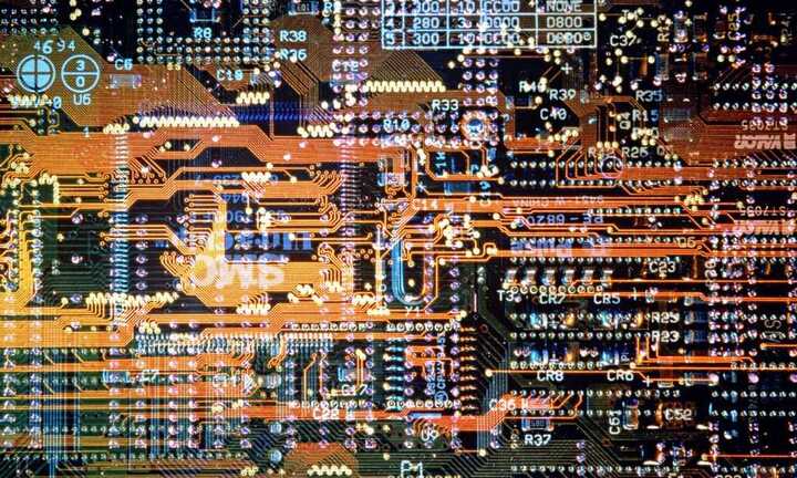 Intel, HP, Dell, EMC: Những gã khổng lồ phần cứng 'ăn mày dĩ vãng'