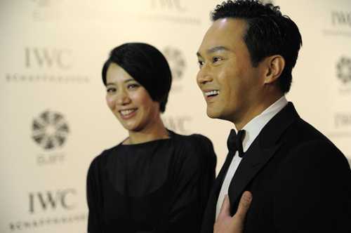 Nghịch lý người siêu giàu ở Hong Kong cũng phải đi thuê nhà