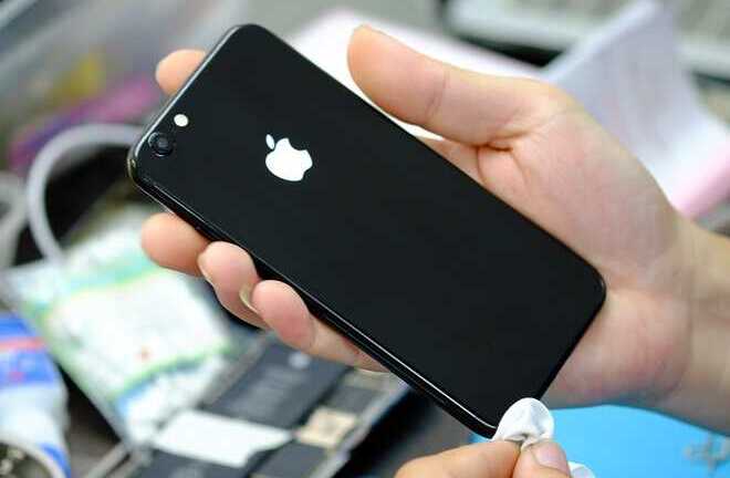 Biến iPhone 6 thành iPhone 7 Jet Black với 2 triệu đồng