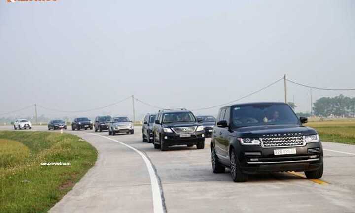 Xôn xao dàn siêu xe sang trăm tỷ rước dâu tại Tuyên Quang