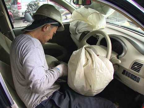 Đã có 11 người chết do túi khí ô tô nhãn hiệu Takata