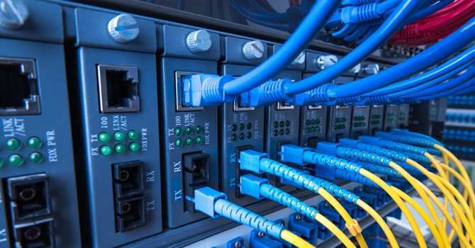 Các hệ thống thông tin đang đối mặt với hàng loạt các cuộc tấn công đồng thời