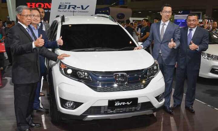 Honda BR-V mới: Xe 7 chỗ, giá chỉ 292 triệu đồng