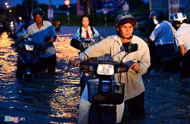 Thời tiết 18/11: Miền Nam mưa lớn, cảnh báo sấm sét