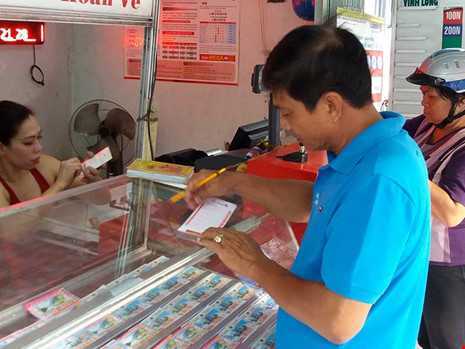 Khách liên tiếp trúng số chục tỷ, đại lý vé số kiểu Mỹ vẫn không dễ ăn