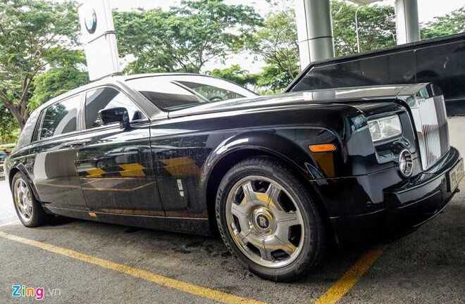 Rolls-Royce của nữ đại gia Bạch Diệp tái xuất ở Sài Gòn