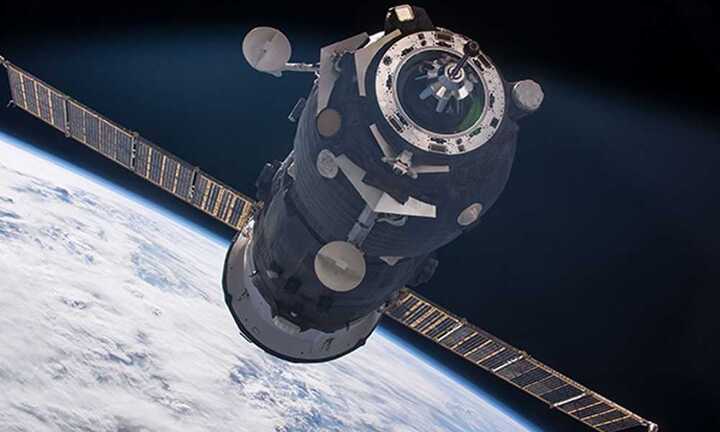 Tàu vũ trụ chở hàng của Nga nổ tung trên bầu trời