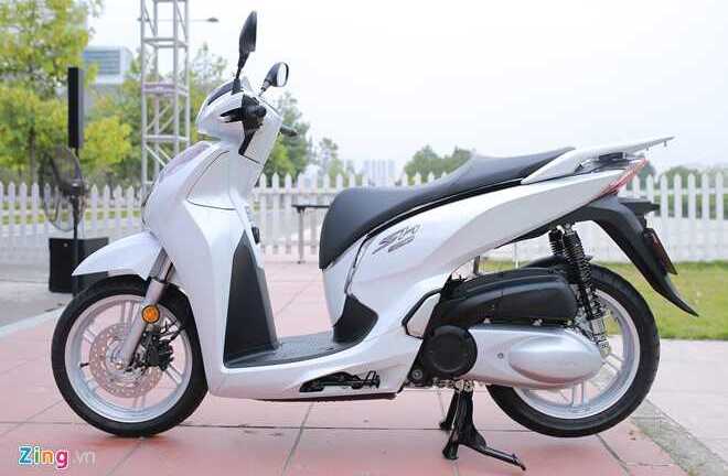 Ngắm ảnh thực tế Honda SH 300i ABS giá 248 triệu vừa ra mắt ở VN