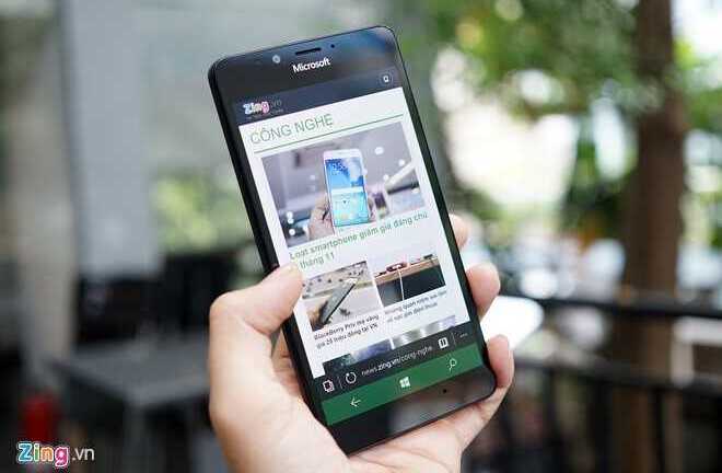 Những smartphone giảm giá mạnh nhất 2016