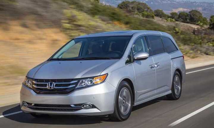 Honda Odyssey 2017 'chốt giá' hơn 600 triệu đồng