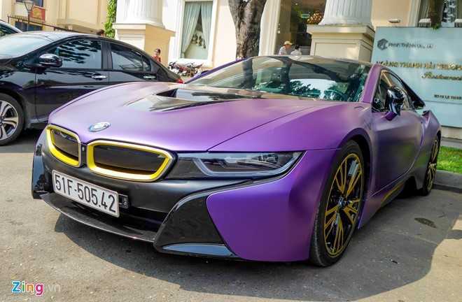 BMW i8 độ màu tím lạ mắt tại Sài Gòn