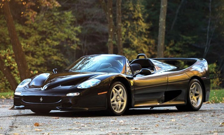Siêu xe Ferrari F50 màu đen giá 79,6 tỷ đồng đẹp mê hoặc
