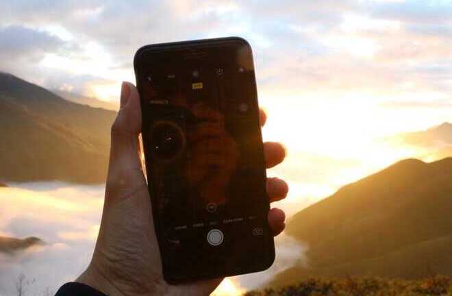 Người Việt nổi giận vì iPhone 7 liên tục gặp sự cố