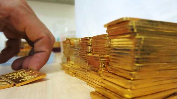 Giá vàng hôm nay 6/3 ‘nín thở’ chờ tin từ Mỹ