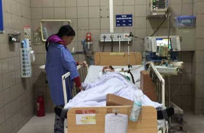 Thêm nhiều người hôn mê sâu, tử vong vì rượu có Methanol