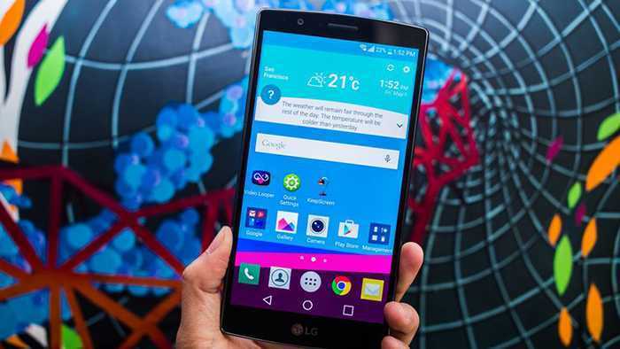 Giật mình loạt smartphone đình đám bị cài malware