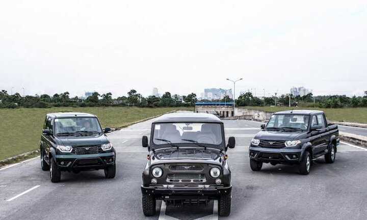 Ô tô U oát Nga: Ký ức huyền thoại, tương lai mờ mịt