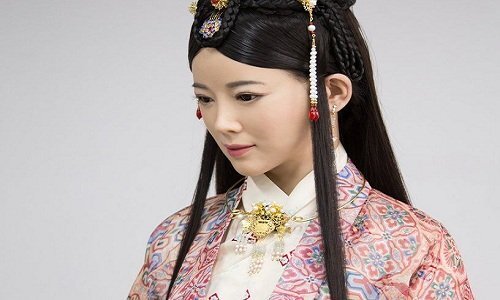 Robot Trung Quốc xinh đẹp bị chê vì nói chuyện ngắc ngứ