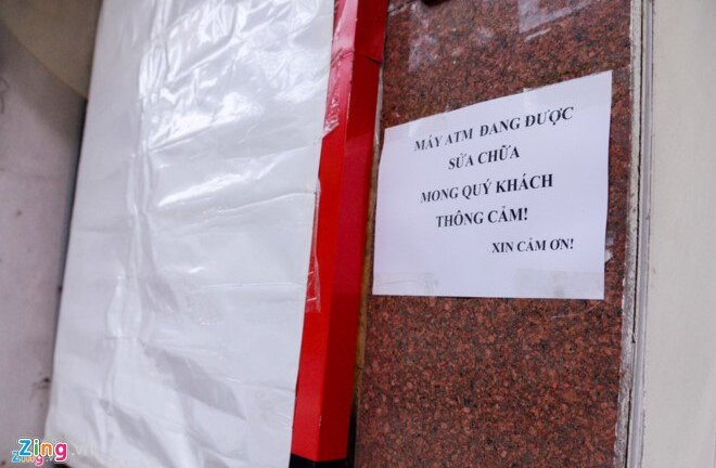ATM ở Sài Gòn ngưng phục vụ sau 22h, Ngân hàng Nhà nước không đồng tình