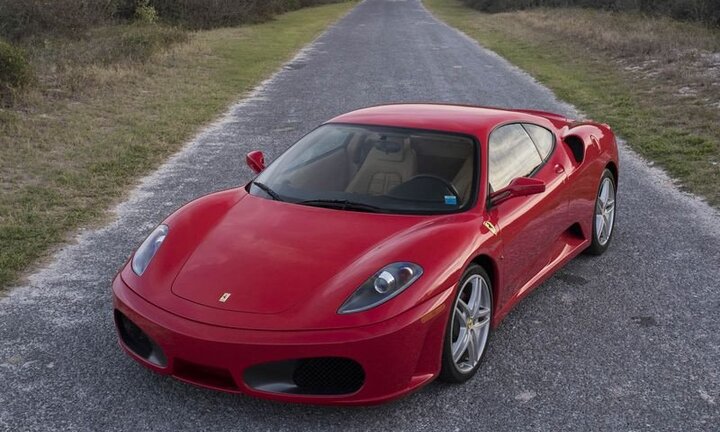 Những mẫu siêu xe yêu thích của ông Donald Trump