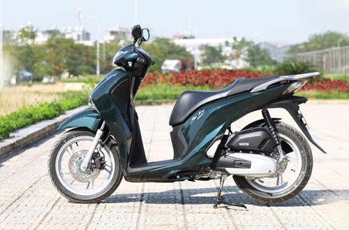 Tăng phí trước bạ với Honda SH, Air Blade, Vision