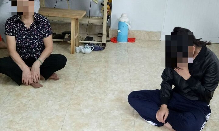 Thầy giáo bị tố nhiều lần quan hệ với nữ sinh: Gia đình tiếp tục gửi đơn kiến nghị