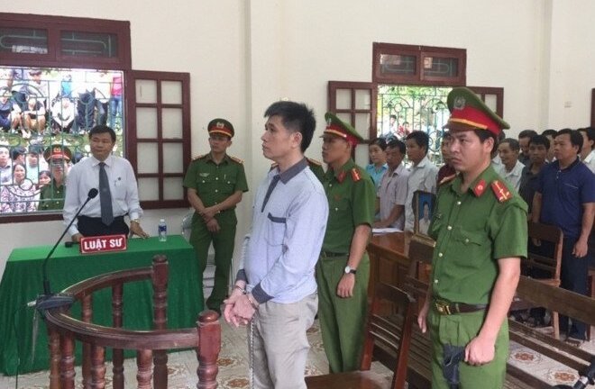 Siết cổ nhân tình quăng xác vào bãi rác, cựu trưởng công an xã lĩnh án chung thân