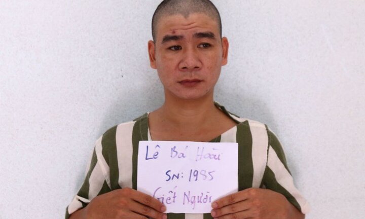 Níu kéo tình cảm bất thành, chồng truy sát vợ dã man trên đồi cao su rồi tự vẫn