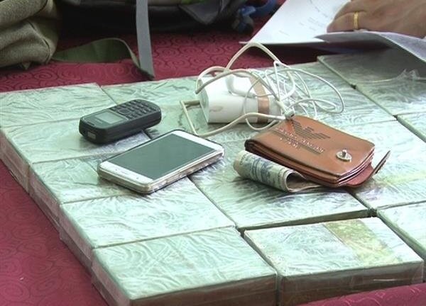 Ôm mộng đổi đời, 9X liều lĩnh mang 20 bánh ma túy lên xe khách