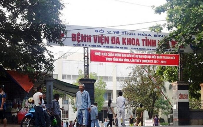 Sáng mai, 10 bệnh nhân tai biến khi chạy thận ở BVĐK Hòa Bình xuất viện
